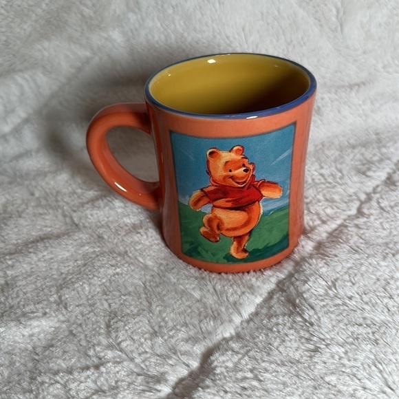 The Disney Store Winnie the Pooh coffee mug - Picture 1 of 9